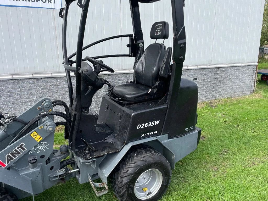 Radlader typu Sonstige Giant 263SWT shovel kniklader met slechts 286 uur, Gebrauchtmaschine v Kwintsheul (Obrázek 3)