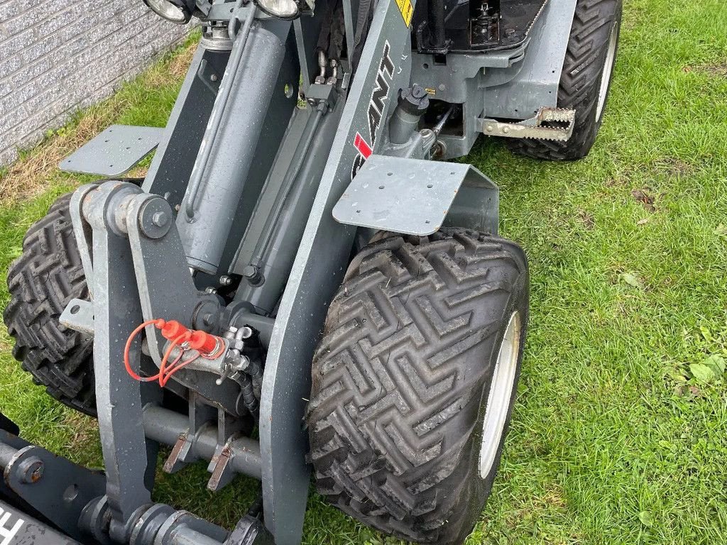 Radlader tip Sonstige Giant 263SWT shovel kniklader met slechts 286 uur, Gebrauchtmaschine in Kwintsheul (Poză 9)