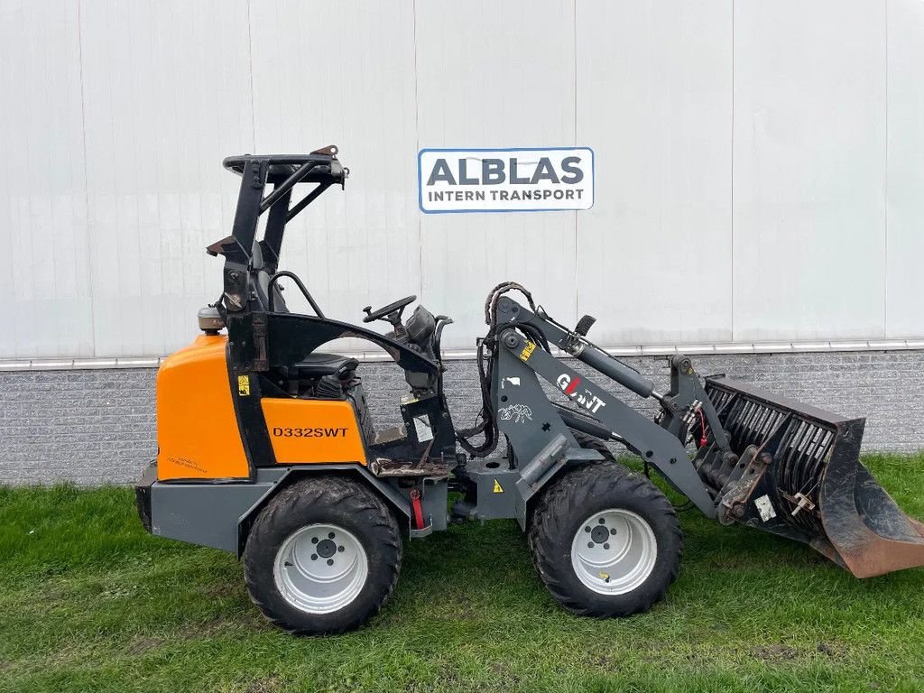 Radlader del tipo Sonstige Giant 332SWT met hoge giek met kenteken, Gebrauchtmaschine en Kwintsheul (Imagen 5)