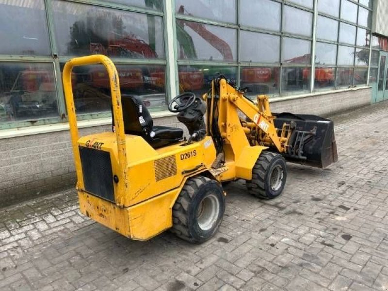 Radlader του τύπου Sonstige Giant D 261 S, Gebrauchtmaschine σε Roosendaal (Φωτογραφία 3)