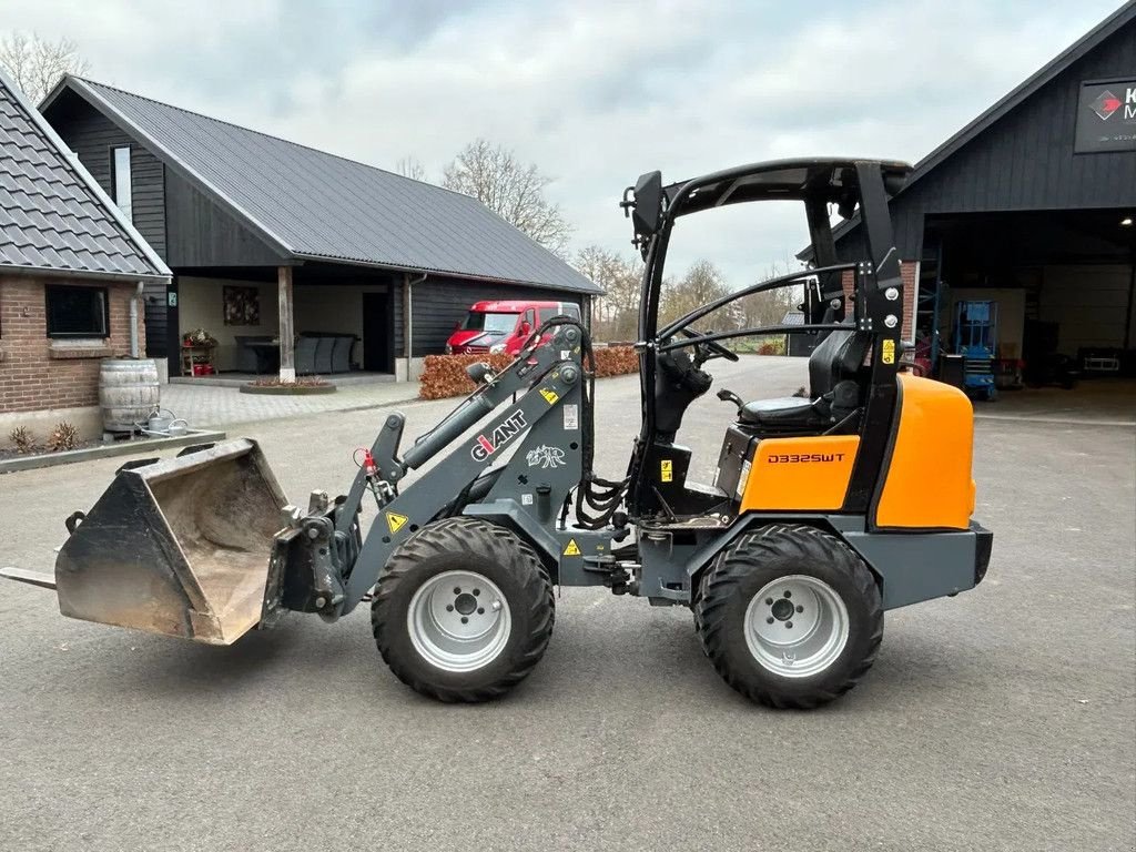 Radlader του τύπου Sonstige Giant D 332 SWT, Gebrauchtmaschine σε HA (Φωτογραφία 2)
