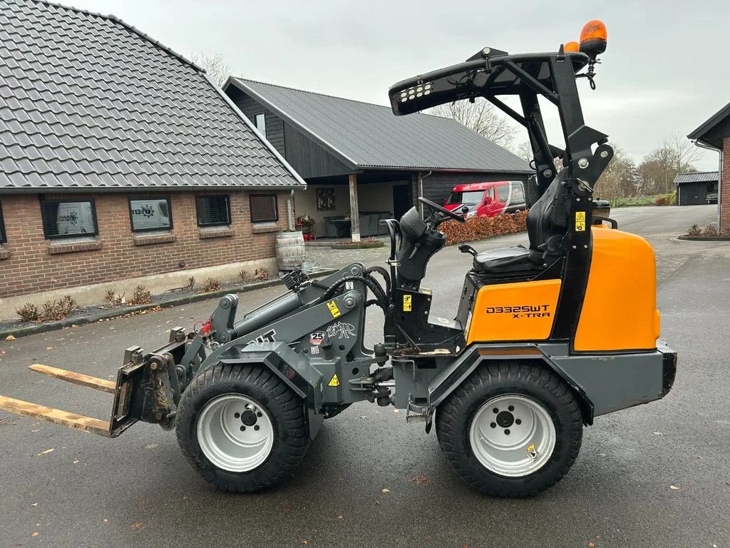 Radlader van het type Sonstige Giant D332SWT X-tra, Gebrauchtmaschine in HA (Foto 2)