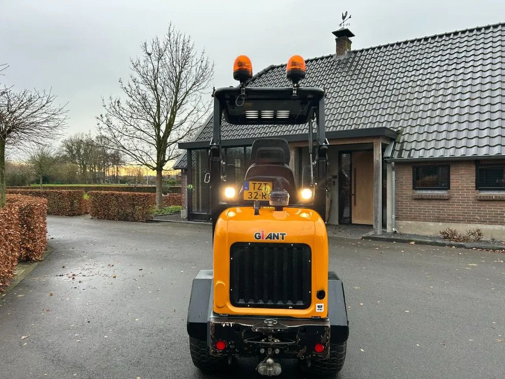 Radlader van het type Sonstige Giant D332SWT X-tra, Gebrauchtmaschine in HA (Foto 8)