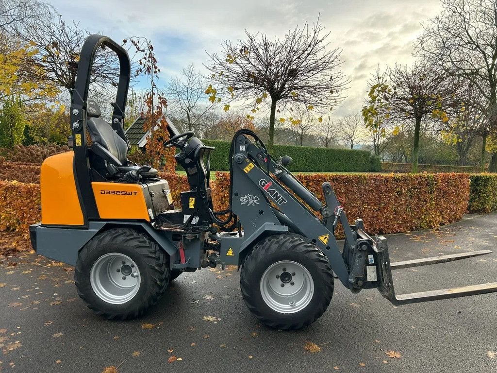 Radlader of the type Sonstige Giant D332SWT, Gebrauchtmaschine in HA (Picture 3)