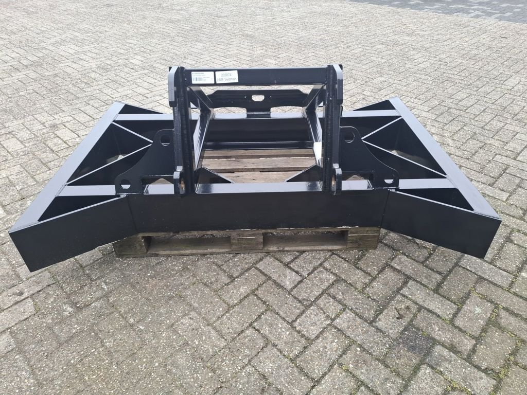 Radlader des Typs Sonstige Giant EGFR-1750, Neumaschine in MARIENHEEM (Bild 4)