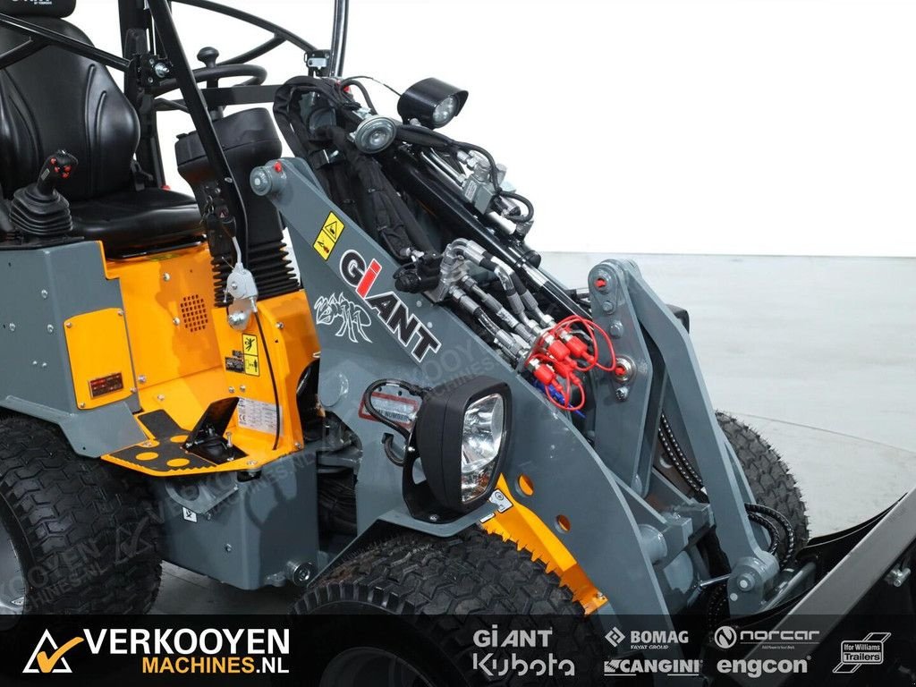 Radlader des Typs Sonstige Giant G1200 HD, Neumaschine in Vessem (Bild 8)