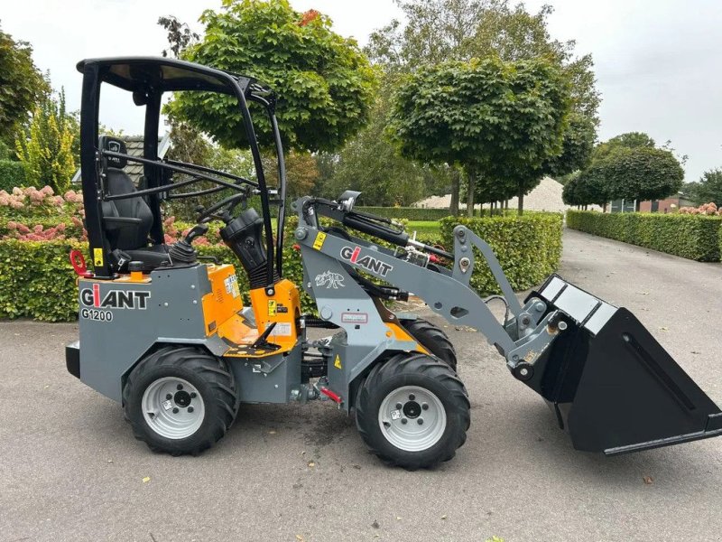 Radlader του τύπου Sonstige Giant G1200, Gebrauchtmaschine σε HA (Φωτογραφία 1)