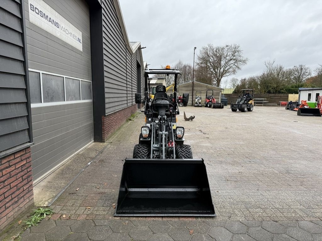 Radlader van het type Sonstige Giant G1500 X-TRA minishovel / kniklader BJ 2024, Gebrauchtmaschine in Neer (Foto 7)