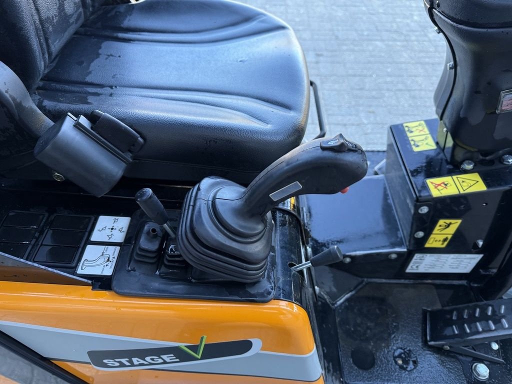 Radlader des Typs Sonstige Giant G1500 X-TRA minishovel / kniklader BJ 2024, Gebrauchtmaschine in Neer (Bild 10)