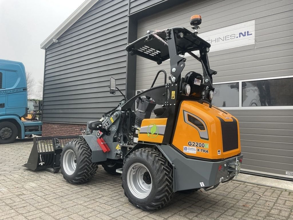 Radlader des Typs Sonstige Giant G2200 E X-TRA minishovel volledig elektrisch !!!, Neumaschine in Neer (Bild 4)