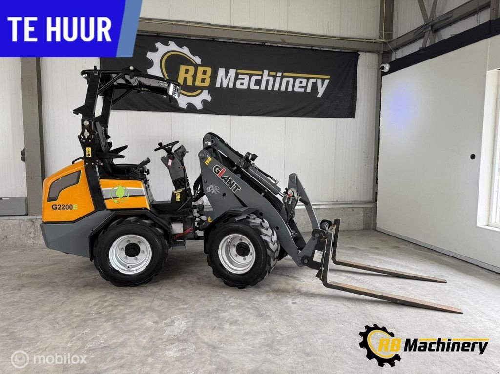 Radlader des Typs Sonstige Giant G2200E shovel te huur (elektrisch), Gebrauchtmaschine in Heerenveen (Bild 2)