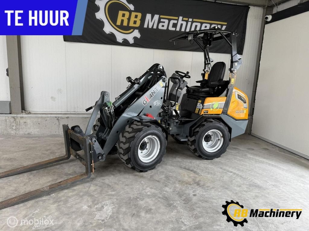 Radlader des Typs Sonstige Giant G2200E shovel te huur (elektrisch), Gebrauchtmaschine in Heerenveen (Bild 10)