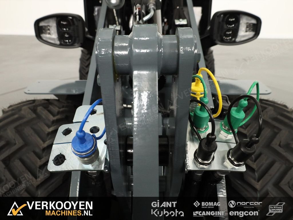 Radlader des Typs Sonstige Giant G2200E X-tra (Cabine), Gebrauchtmaschine in Vessem (Bild 10)