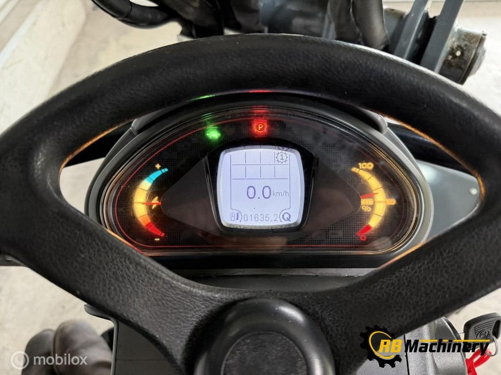 Radlader typu Sonstige Giant G2200E, Gebrauchtmaschine v Heerenveen (Obrázek 11)