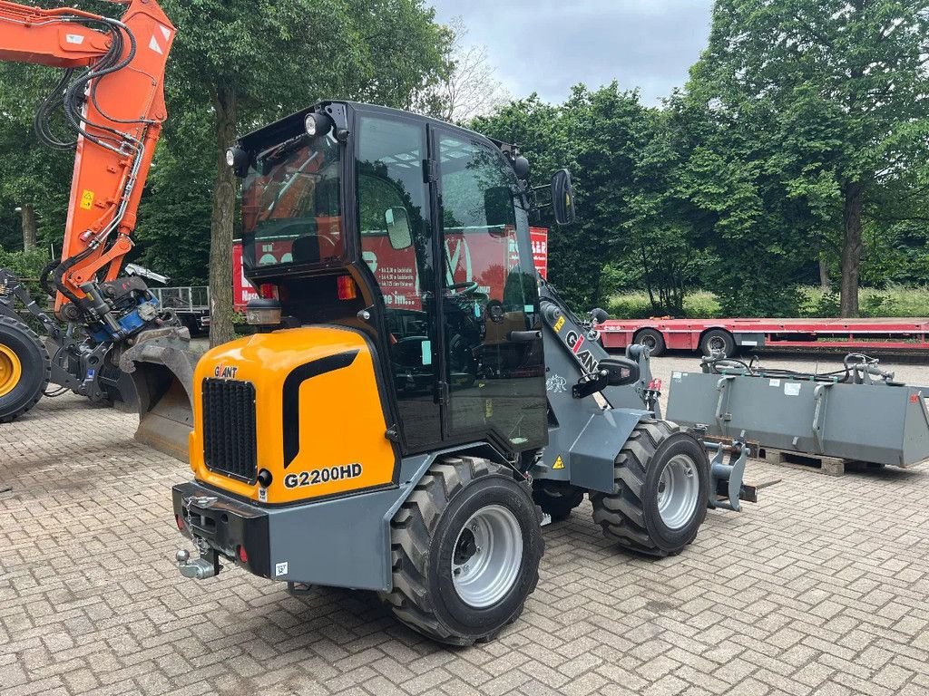 Radlader typu Sonstige Giant G2200HD, Gebrauchtmaschine v Doetinchem (Obrázek 4)