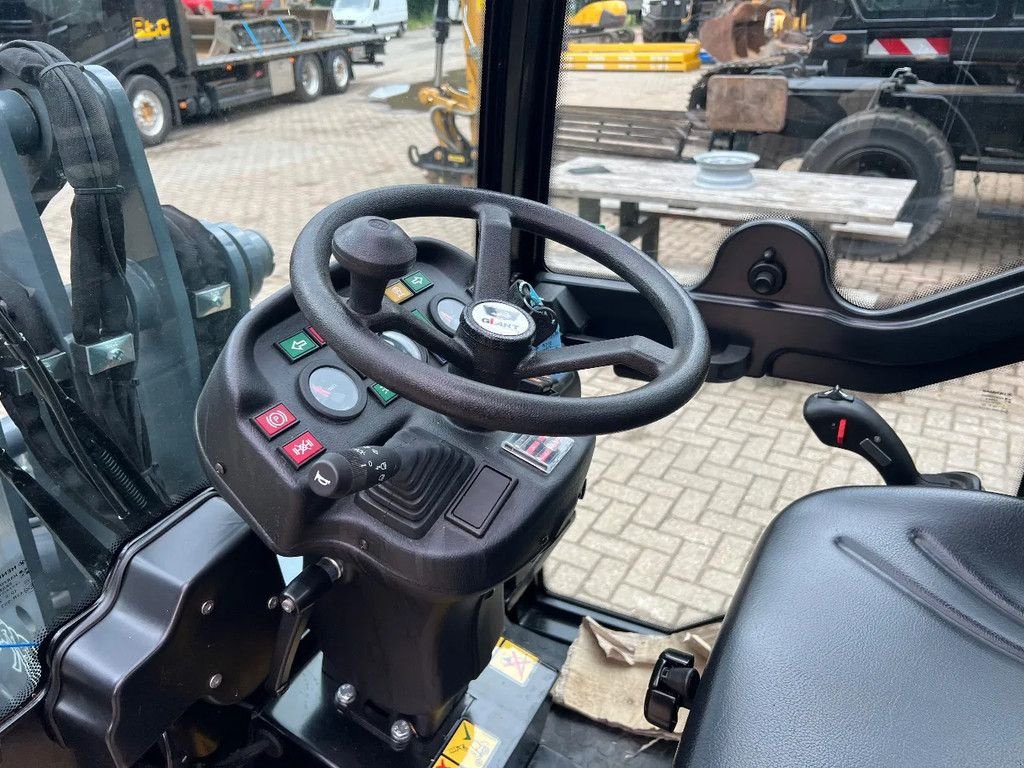 Radlader typu Sonstige Giant G2200HD, Gebrauchtmaschine v Doetinchem (Obrázek 8)