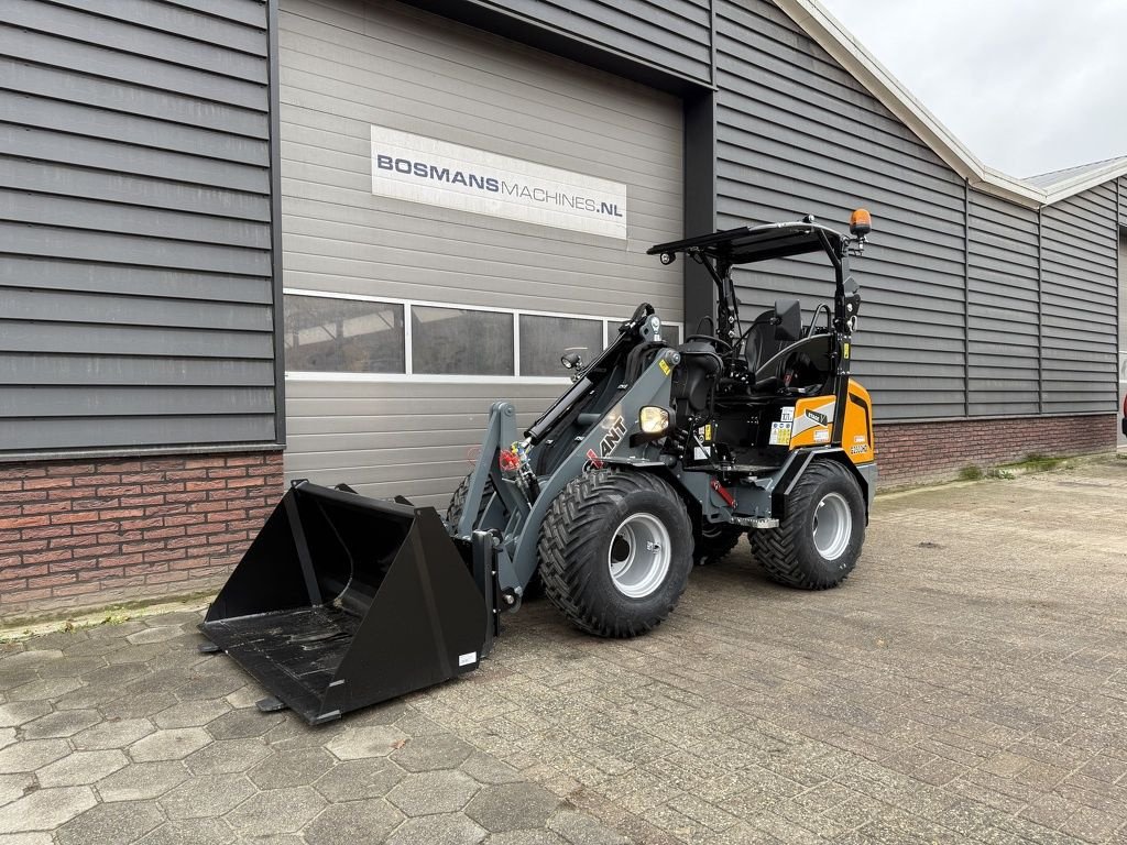 Radlader van het type Sonstige Giant G2500 HD minishovel 2025 nieuw, Neumaschine in Neer (Foto 4)
