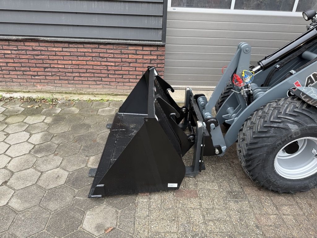 Radlader van het type Sonstige Giant G2500 HD minishovel / kniklader NIEUW, Neumaschine in Neer (Foto 7)