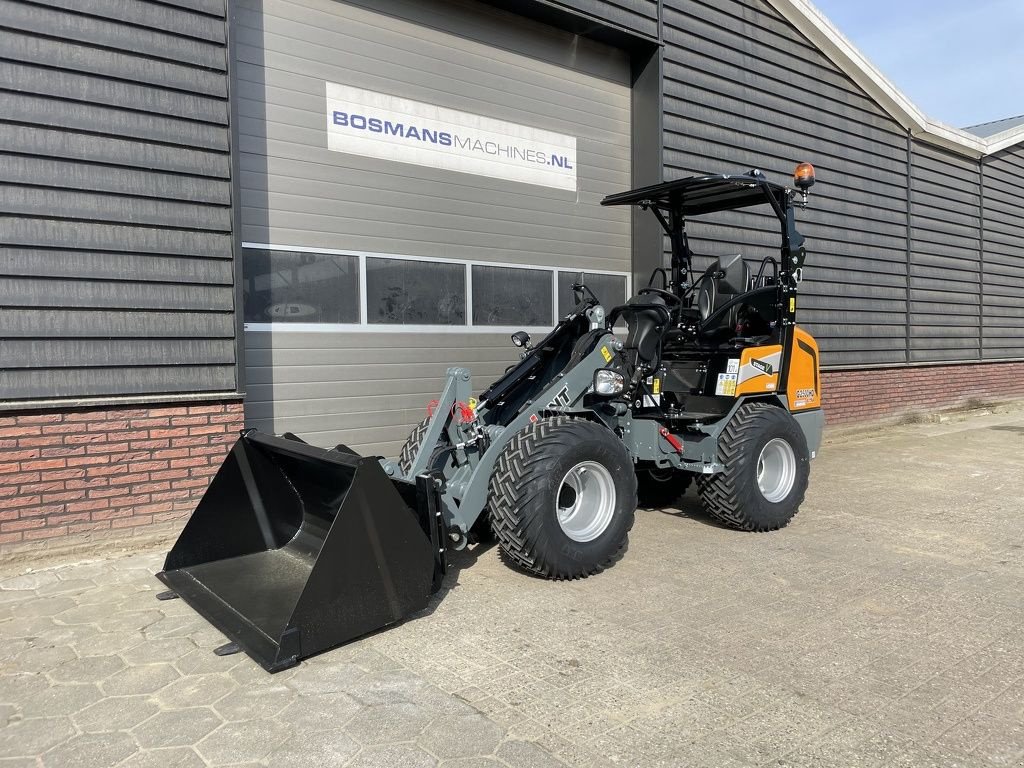 Radlader des Typs Sonstige Giant G2500 HD X-TRA shovel NIEUW, Neumaschine in Neer (Bild 4)