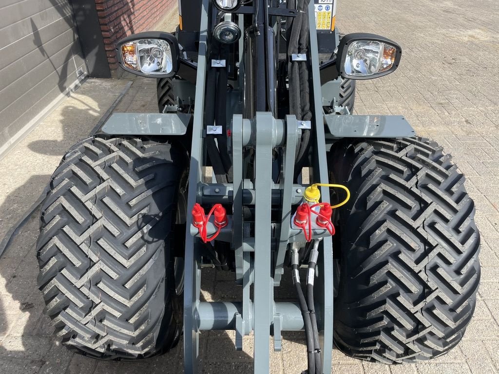 Radlader des Typs Sonstige Giant G2500 HD X-TRA shovel NIEUW, Neumaschine in Neer (Bild 8)