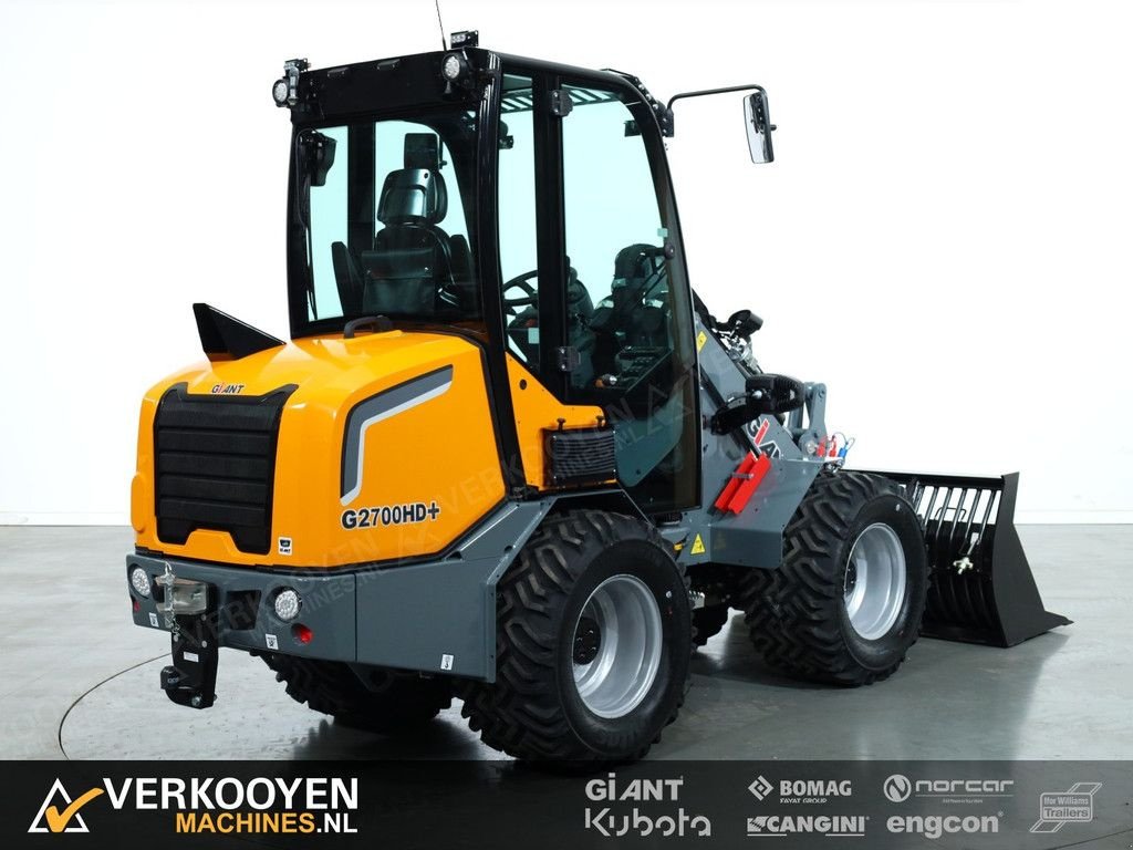 Radlader des Typs Sonstige Giant G2700 HD+ (Cabine), Neumaschine in Vessem (Bild 4)