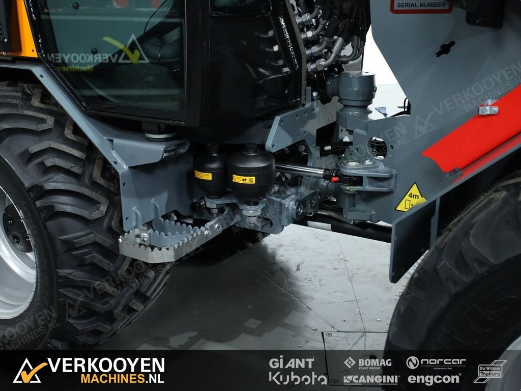 Radlader des Typs Sonstige Giant G2700 HD+ (Cabine), Neumaschine in Vessem (Bild 8)