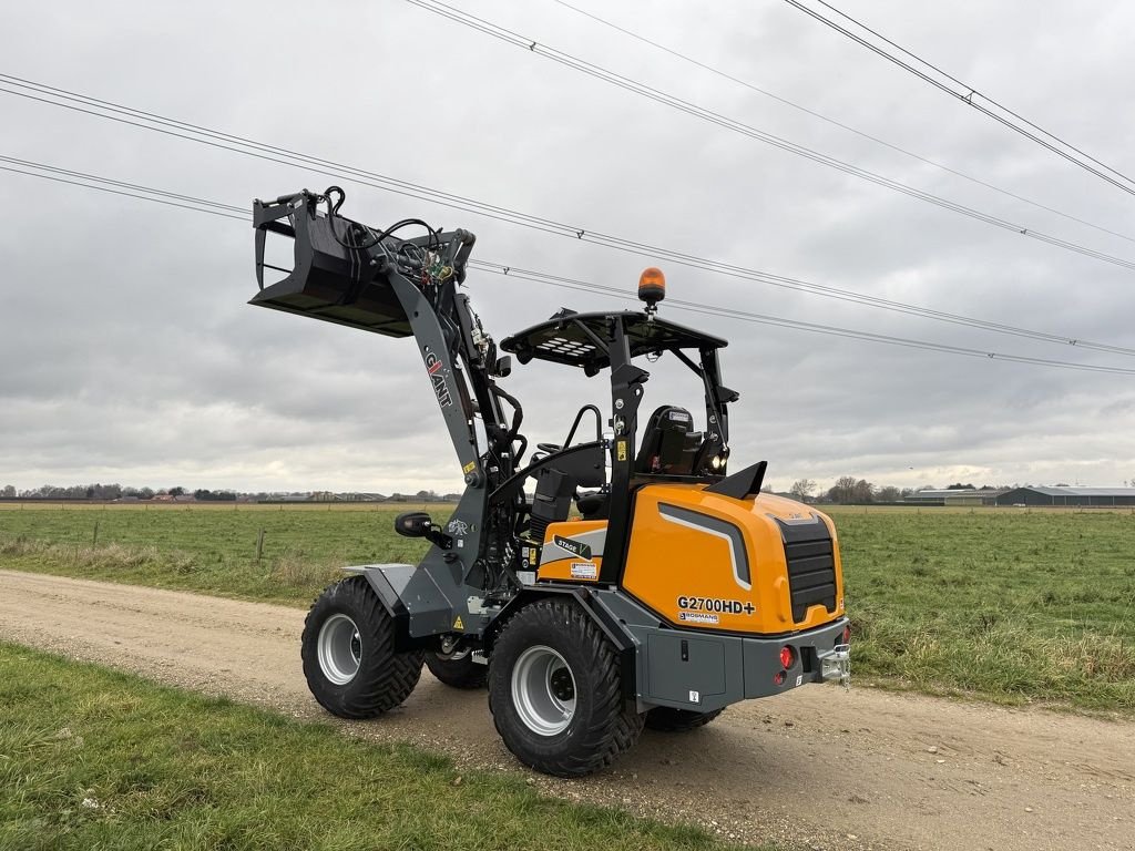Radlader des Typs Sonstige Giant G2700 HD + minishovel / kniklader NIEUW hoge mast, Neumaschine in Neer (Bild 2)