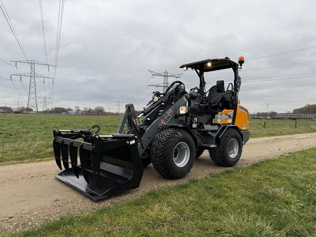 Radlader des Typs Sonstige Giant G2700 HD + minishovel / kniklader NIEUW hoge mast, Neumaschine in Neer (Bild 7)