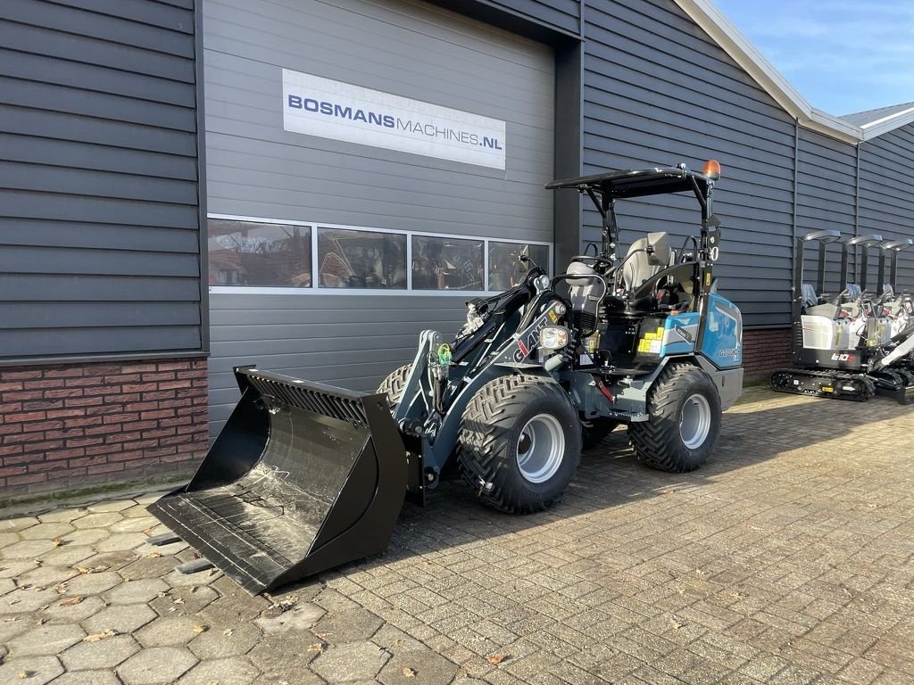 Radlader of the type Sonstige Giant G2700 HD X-TRA minishovel 2.7 T, Gebrauchtmaschine in Neer (Picture 4)