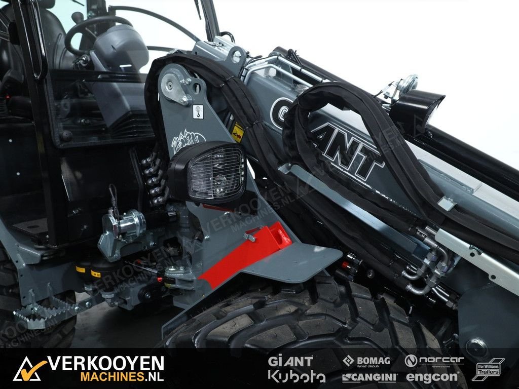 Radlader des Typs Sonstige Giant G2700 TELE HD+, Neumaschine in Vessem (Bild 10)