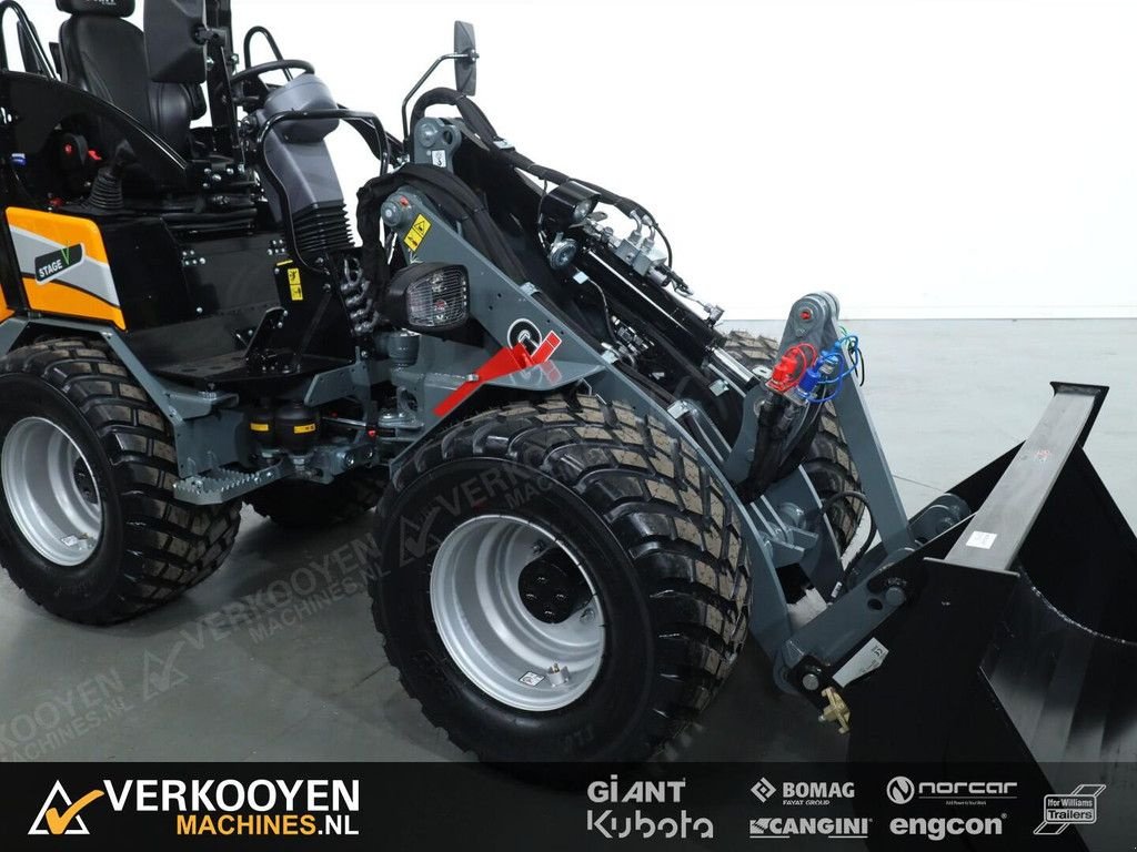 Radlader des Typs Sonstige Giant G2700 X-tra HD+, Neumaschine in Vessem (Bild 7)