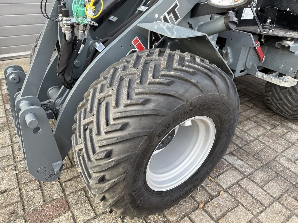 Radlader des Typs Sonstige Giant G2700 X-TRA HD+ minishovel BJ 2025 445 uur &euro;635 LEASE, Gebrauchtmaschine in Neer (Bild 7)