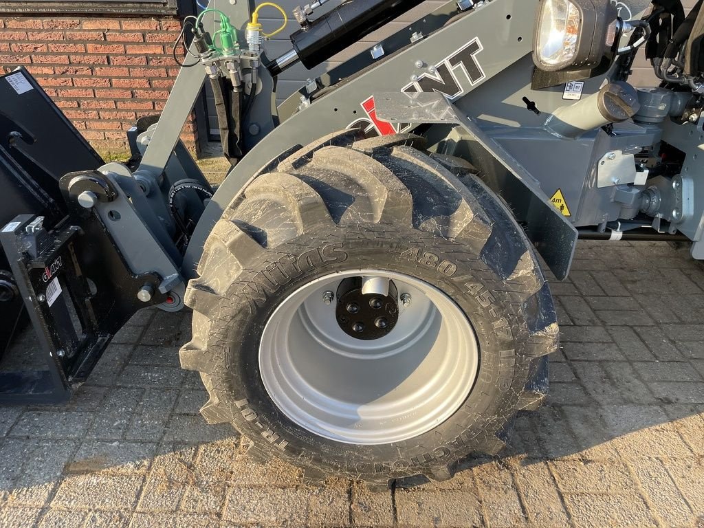 Radlader des Typs Sonstige Giant G2700 X-TRA HD + minishovel NIEUW (pro inching - brede banden -, Neumaschine in Neer (Bild 9)