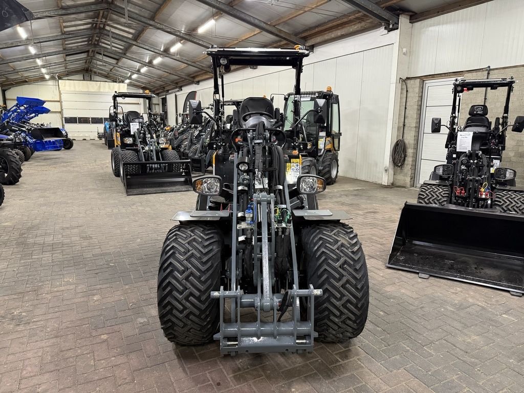 Radlader des Typs Sonstige Giant G2700 X-TRA HD+ shovel NIEUW (kogeltrekhaak, spatbordverbreders,, Neumaschine in Neer (Bild 3)