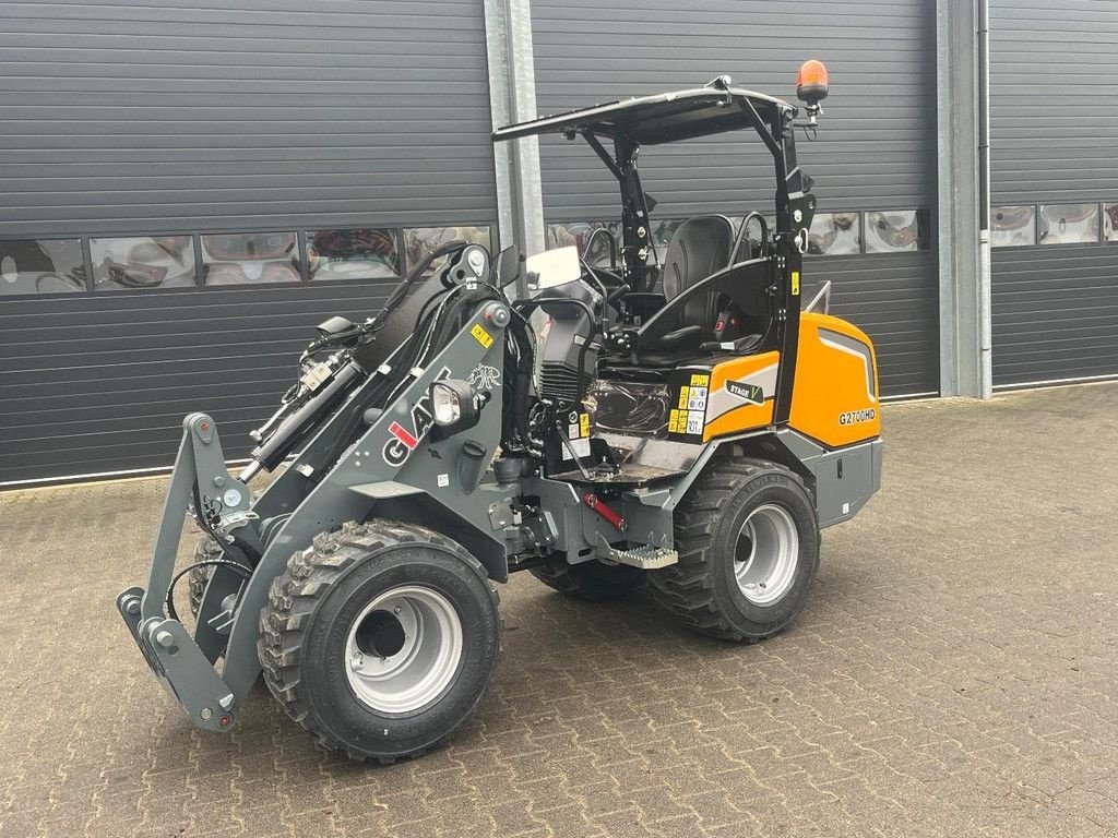 Radlader des Typs Sonstige Giant G2700, Gebrauchtmaschine in Hapert (Bild 4)