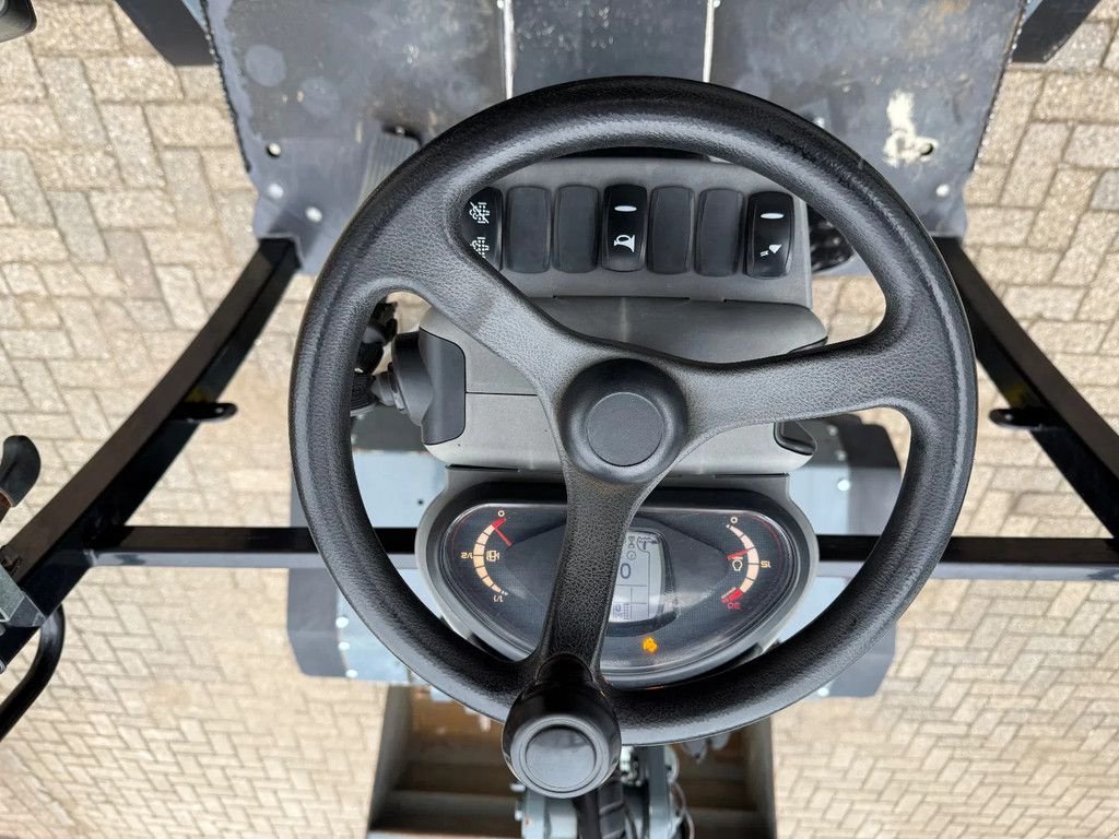 Radlader des Typs Sonstige Giant G2700, Gebrauchtmaschine in Doetinchem (Bild 8)