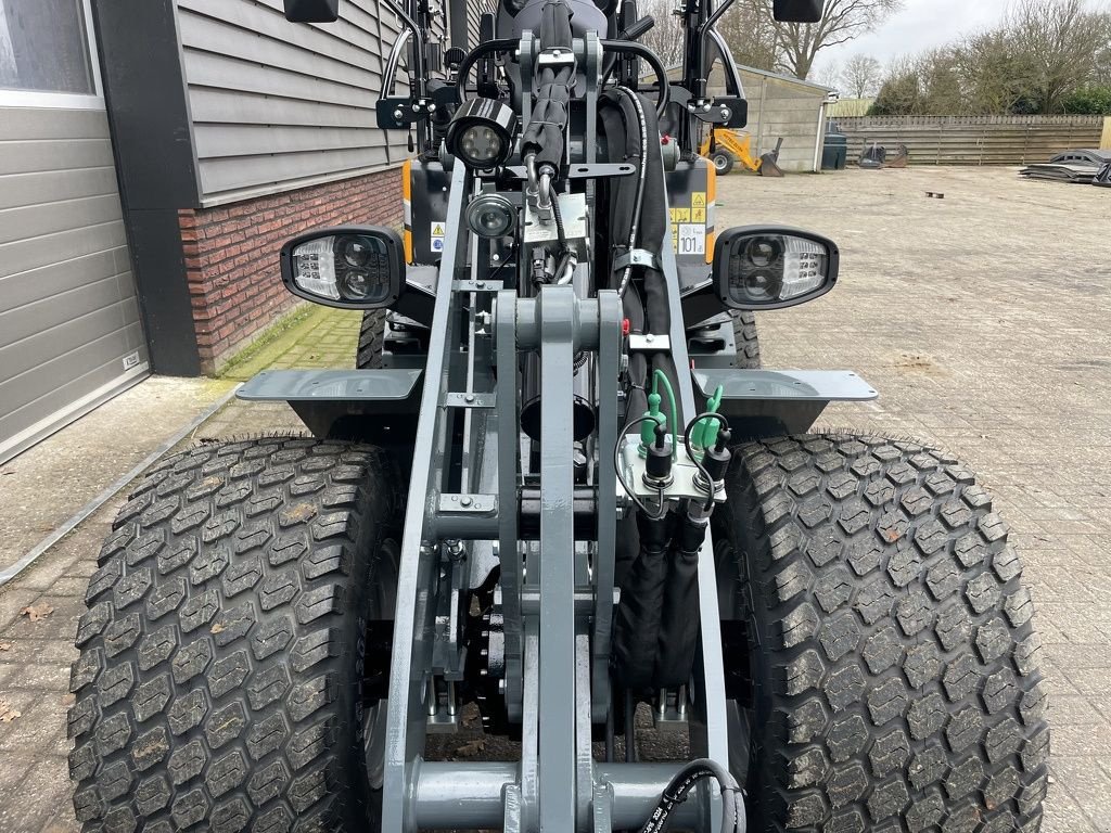 Radlader des Typs Sonstige Giant G2700E X-TRA HD minishovel / kniklader NIEUW electrisch, Neumaschine in Neer (Bild 9)