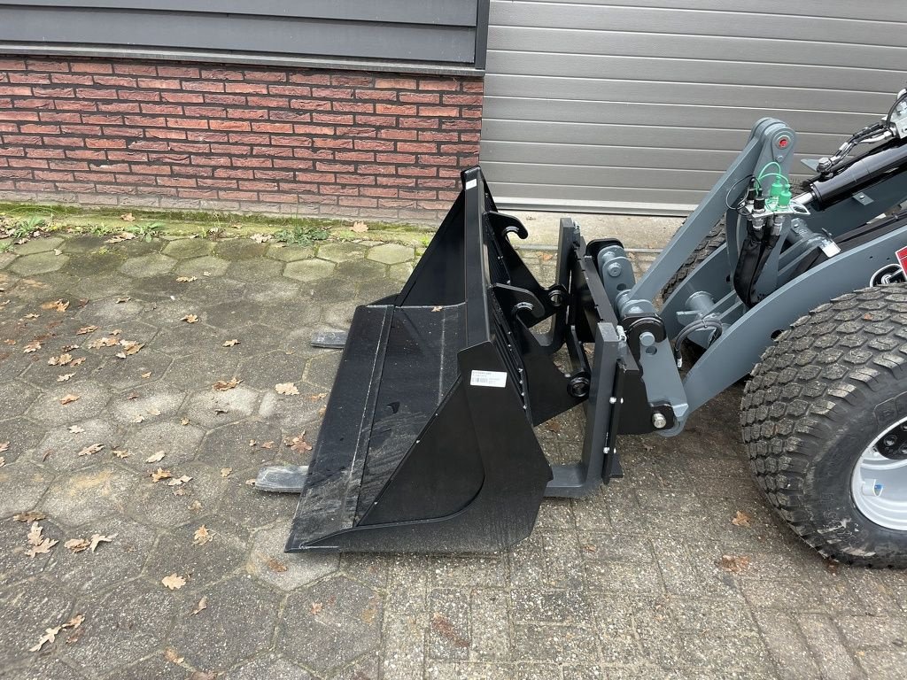 Radlader des Typs Sonstige Giant G2700E X-TRA HD minishovel / kniklader NIEUW electrisch, Neumaschine in Neer (Bild 7)