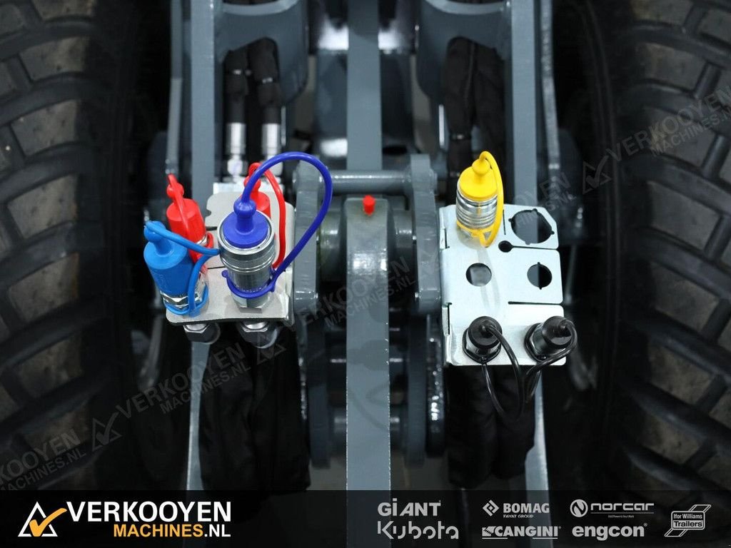 Radlader типа Sonstige Giant G3500 (Cabine), Neumaschine в Vessem (Фотография 8)