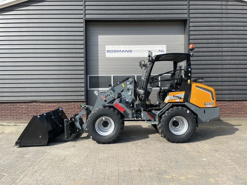 Radlader des Typs Sonstige Giant G3500 shovel 2025 r &euro;795 LEASE, Neumaschine in Neer (Bild 4)