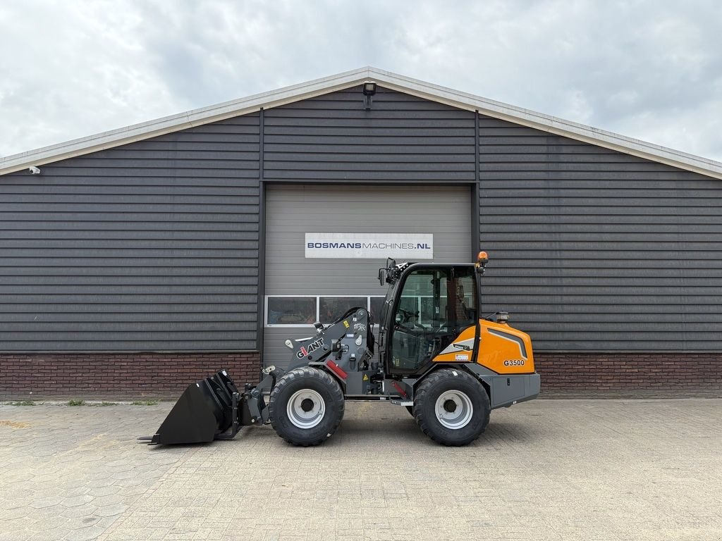 Radlader des Typs Sonstige Giant G3500 shovel NIEUW met cabine, Neumaschine in Neer (Bild 2)