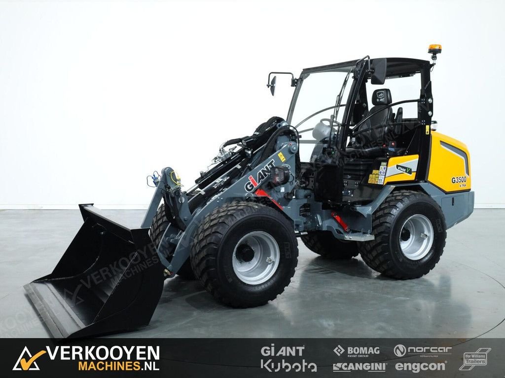 Radlader типа Sonstige Giant G3500 X-tra, Neumaschine в Vessem (Фотография 1)