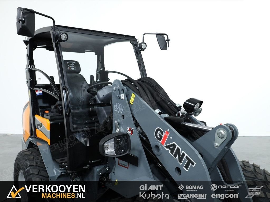 Radlader of the type Sonstige Giant G3500, Neumaschine in Vessem (Picture 7)