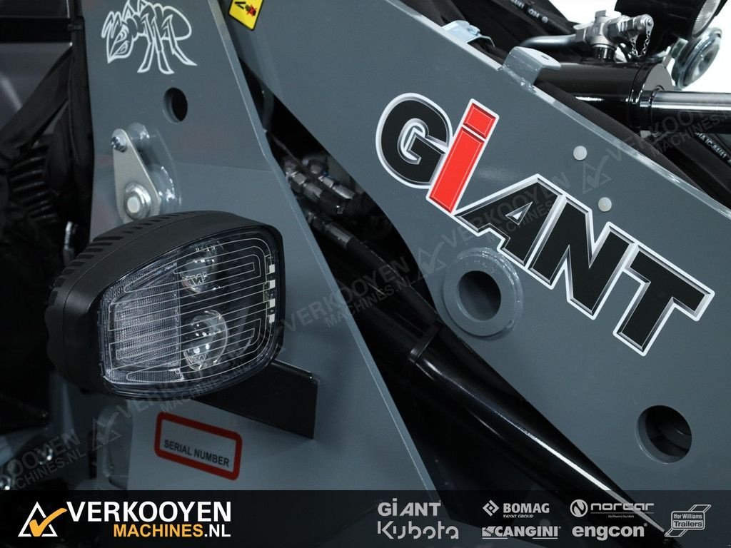 Radlader of the type Sonstige Giant G3500, Neumaschine in Vessem (Picture 9)