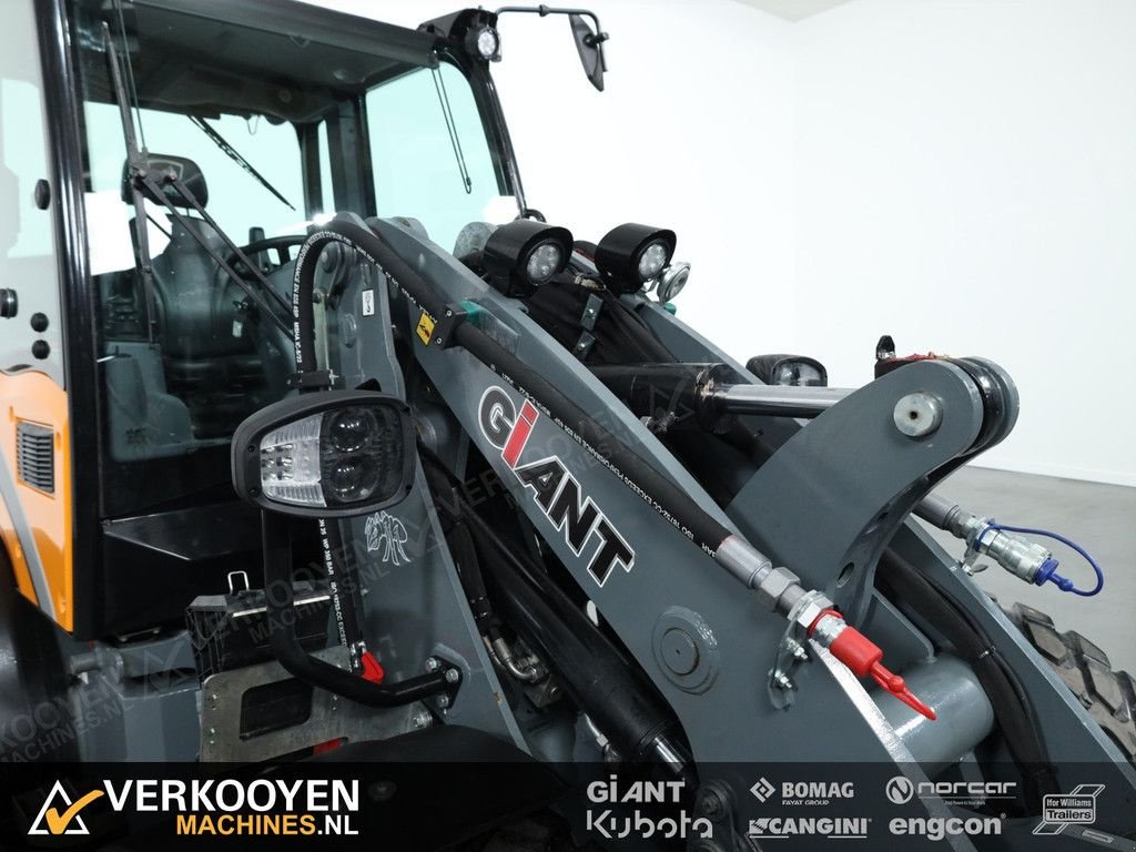 Radlader Türe ait Sonstige Giant G5000 1550uur Full Options, Gebrauchtmaschine içinde Vessem (resim 8)
