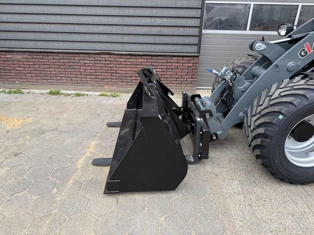 Radlader des Typs Sonstige Giant G5000 shovel NIEUW uit voorraad leverbaar!, Neumaschine in Neer (Bild 11)