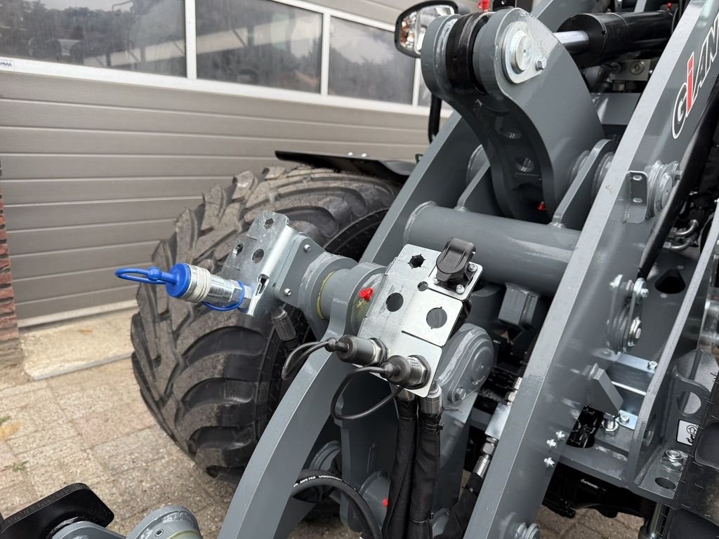 Radlader des Typs Sonstige Giant G5000 shovel NIEUW uit voorraad leverbaar!, Neumaschine in Neer (Bild 10)