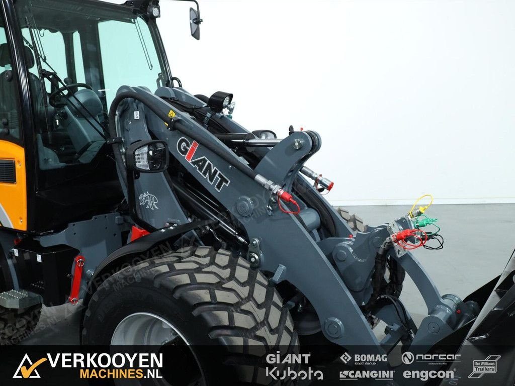 Radlader typu Sonstige Giant G5000, Neumaschine w Vessem (Zdjęcie 7)