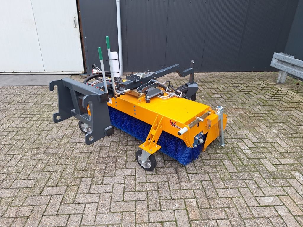 Radlader of the type Sonstige Giant PLUS 590-150, Neumaschine in MARIENHEEM (Picture 3)