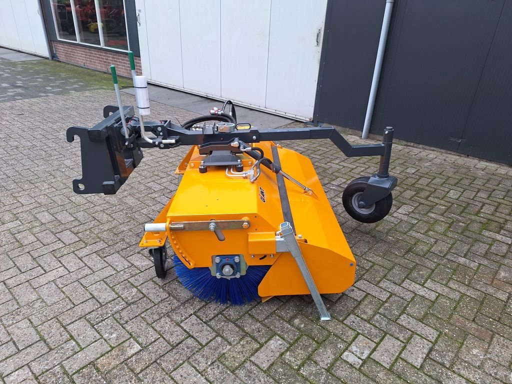 Radlader of the type Sonstige Giant PLUS 590-150, Neumaschine in MARIENHEEM (Picture 4)